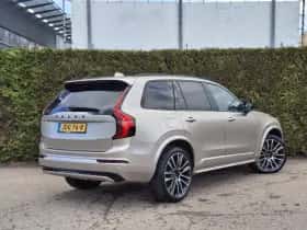 Volvo XC90 (2025) thumbnail 2