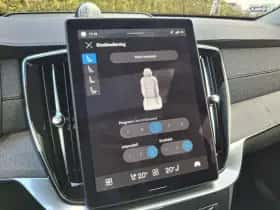 Volvo XC90 (2025) thumbnail 8