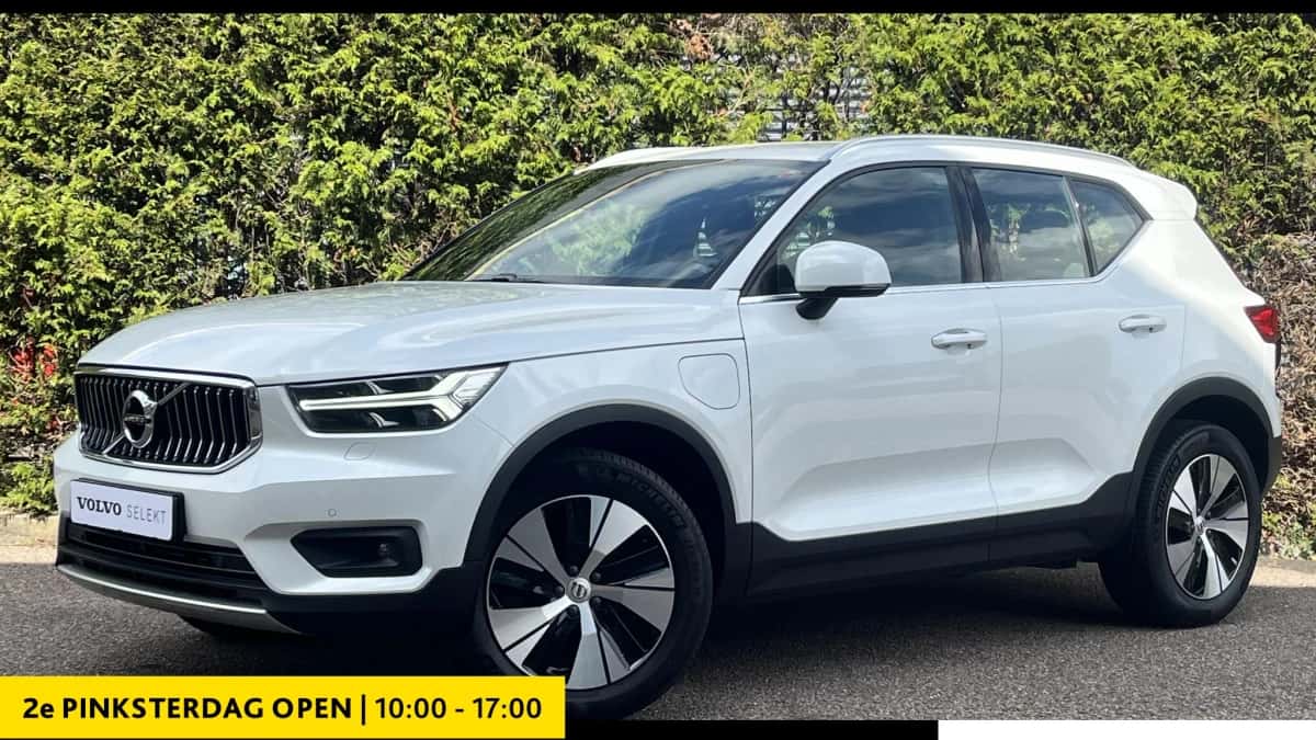 Volvo XC40 (2022) — foto 1