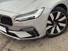 Volvo V90 (2025) thumbnail 3