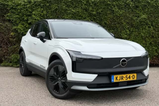 Volvo EX30 (2026) thumbnail 5