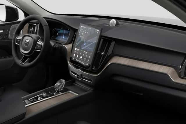 Volvo XC40 (2027) thumbnail 3