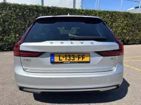 Volvo V90 (2021) thumbnail 16