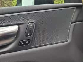 Volvo XC60 (2024) thumbnail 6