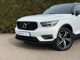 Volvo XC40 (2020) thumbnail 2