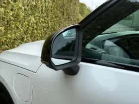 Volvo XC40 (2020) thumbnail 25
