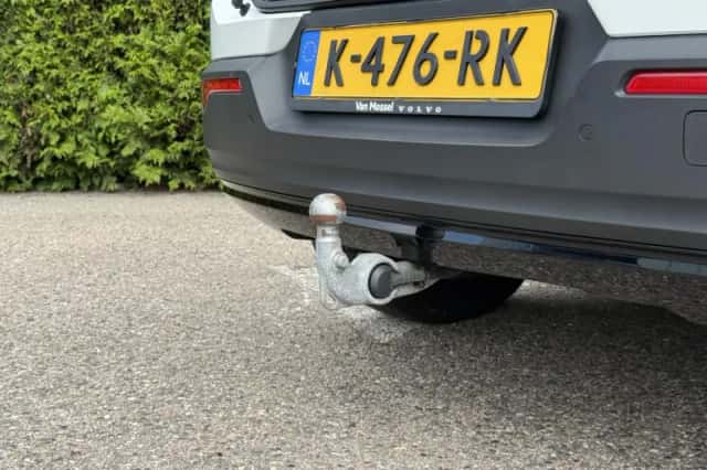 Volvo XC40 (2020) thumbnail 4