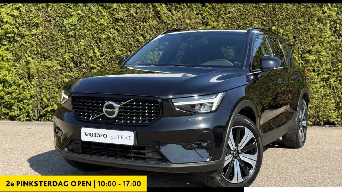 Volvo XC40 (2022) — foto 1