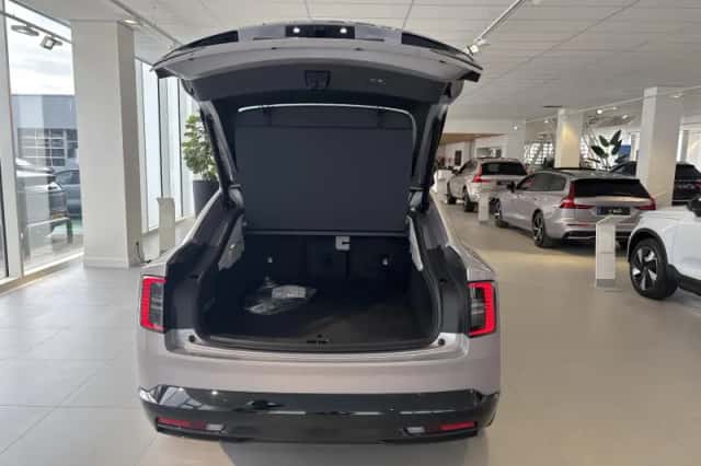 Volvo ES90 (2026) thumbnail 6