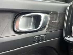 Volvo XC40 (2022) thumbnail 6