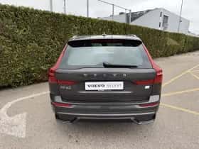 Volvo XC60 (2022) thumbnail 2