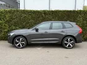 Volvo XC60 (2022) thumbnail 16