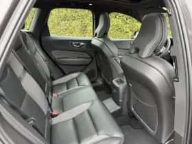 Volvo XC60 (2022) thumbnail 26