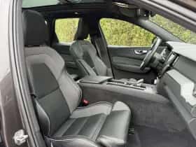Volvo XC60 (2022) thumbnail 4