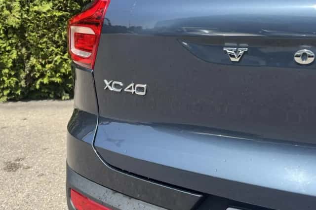 Volvo XC40 (2022) thumbnail 6