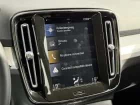 Volvo XC40 (2022) thumbnail 22