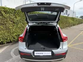 Volvo XC40 (2022) thumbnail 8