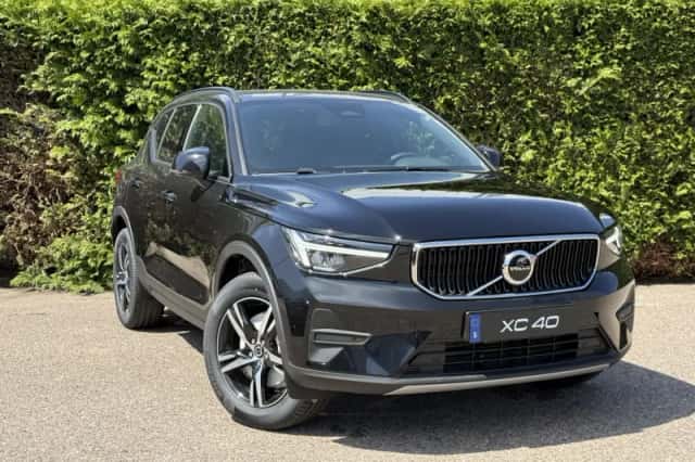 Volvo XC40 (2026) thumbnail 2