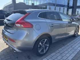 Volvo V40 (2017) thumbnail 13
