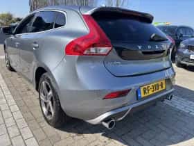 Volvo V40 (2017) thumbnail 10