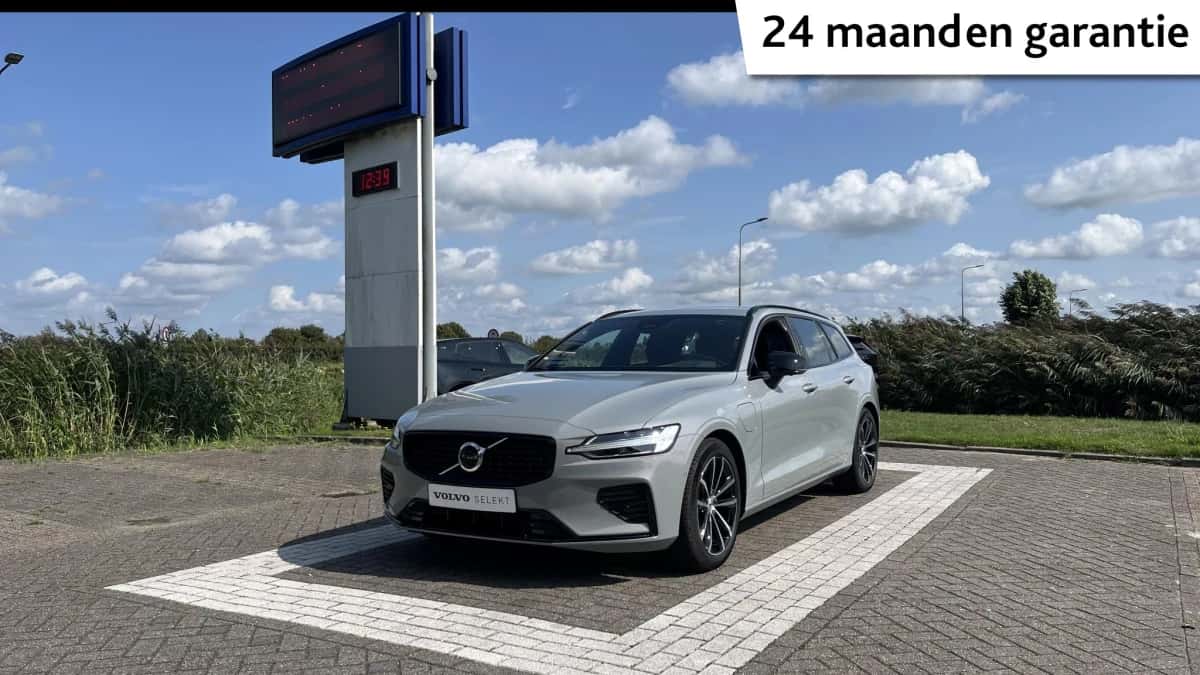 Volvo V60 (2025) — foto 1