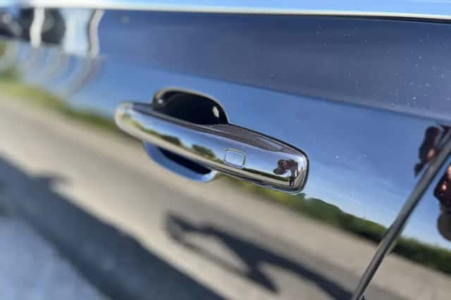 Volvo V90 (2019) thumbnail 3