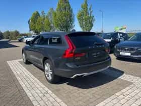 Volvo V90 (2018) thumbnail 11