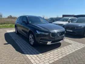 Volvo V90 (2018) thumbnail 14