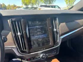 Volvo V90 (2018) thumbnail 26