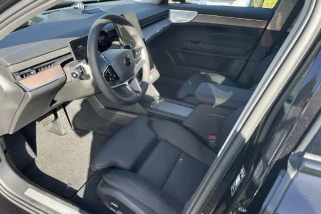 Volvo ES90 (2026) thumbnail 6