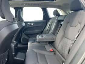 Volvo XC60 (2025) thumbnail 11