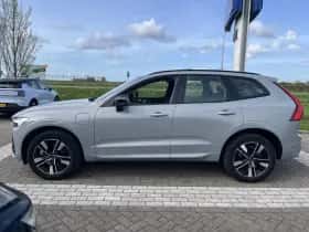 Volvo XC60 (2025) thumbnail 3