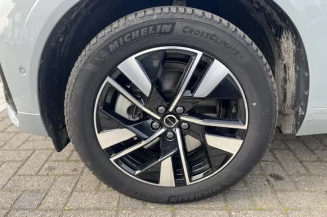 Volvo XC60 (2025) thumbnail 4