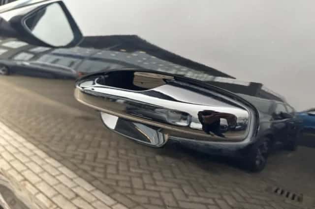 Volvo XC40 (2021) thumbnail 5
