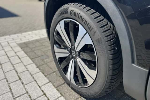 Volvo XC40 (2022) thumbnail 6