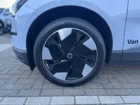 Volvo EX30 (2026) thumbnail 4