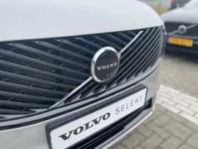 Volvo XC90 (2025) thumbnail 23