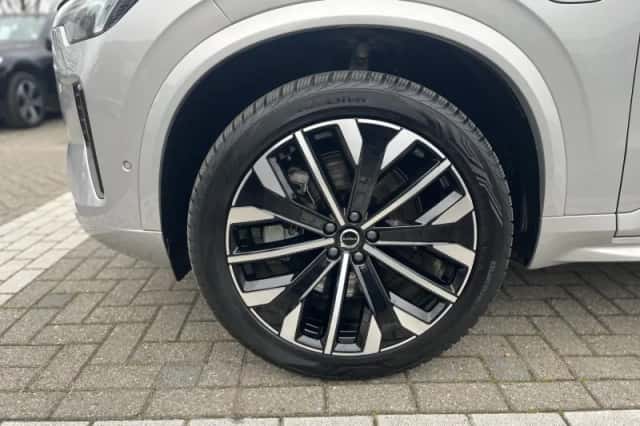 Volvo XC90 (2025) thumbnail 5