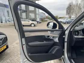 Volvo XC90 (2025) thumbnail 6