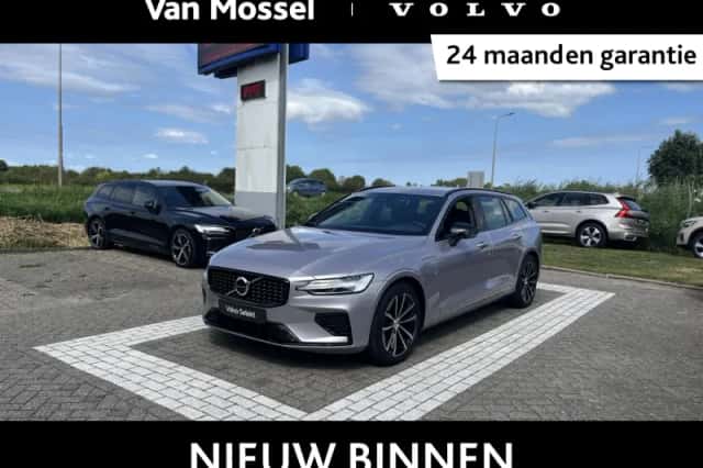 Volvo V60 (2025) thumbnail 1