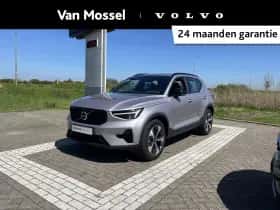 Volvo XC40 (2025) thumbnail 1