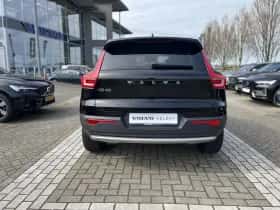 Volvo XC40 (2021) thumbnail 9
