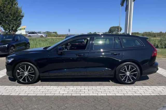 Volvo V60 (2026) thumbnail 3