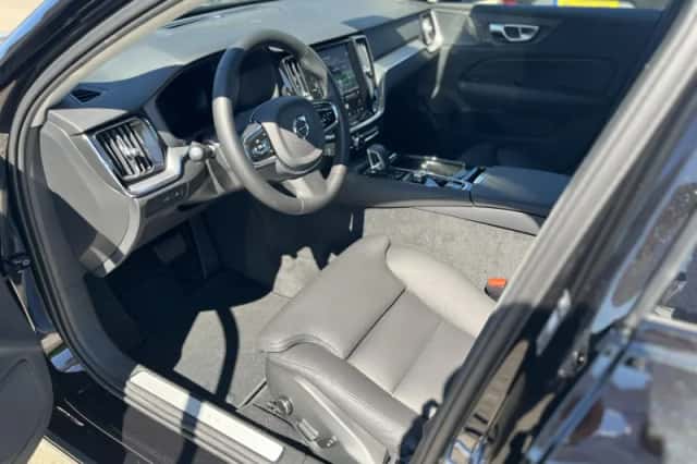 Volvo V60 (2026) thumbnail 6