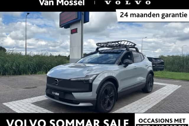 Volvo EX30 (2025) thumbnail 1