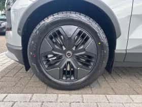 Volvo EX30 (2025) thumbnail 2