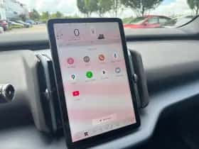 Volvo EX30 (2025) thumbnail 9