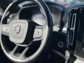 Volvo XC40 (2021) thumbnail 11