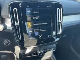Volvo XC40 (2021) thumbnail 22