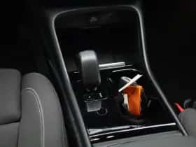 Volvo XC40 (2022) thumbnail 11